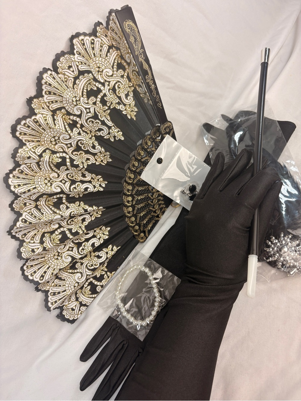 Black & Gold Lace Folding Hand Fan with Black Gloves